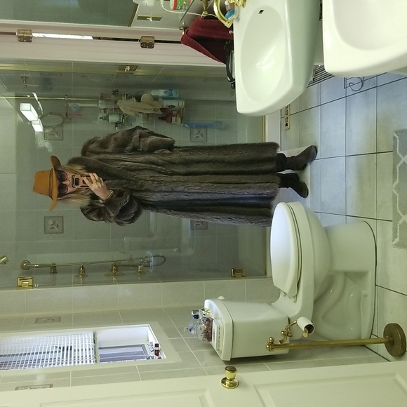 Raccoon Full Length Vintage Fur Coat - Picture 1 of 11